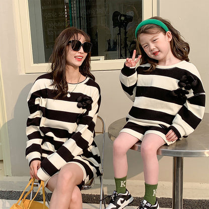 Flower Brooch Striped Sweatshirt Shorts Mother And Daughter Suit